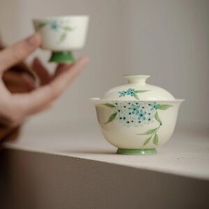 Hand Painted Blue Gaiwan